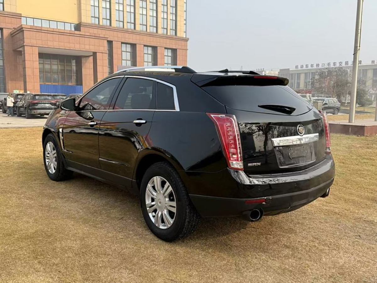 凱迪拉克 SRX  2011款 3.0L 旗艦型圖片