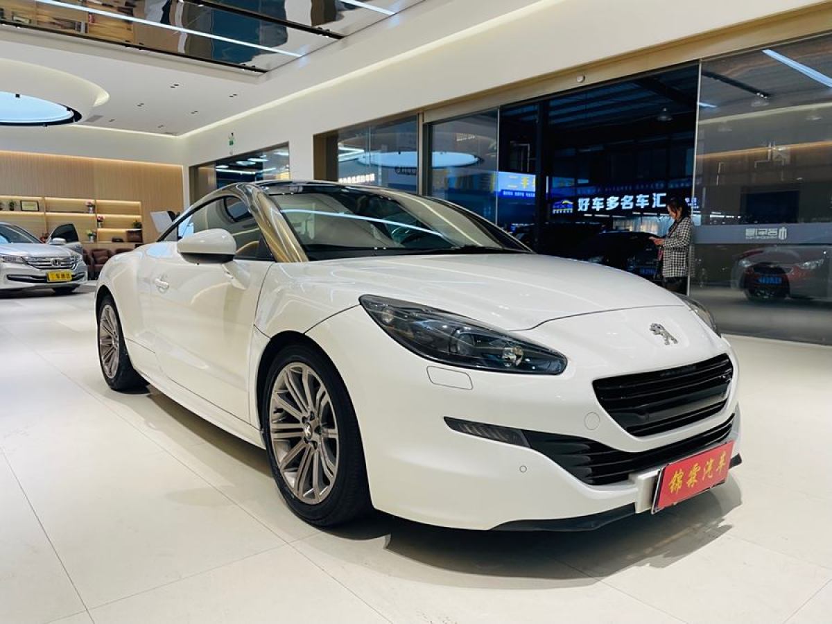 標(biāo)致 RCZ  2014款 1.6T 豪華版淺色風(fēng)格圖片