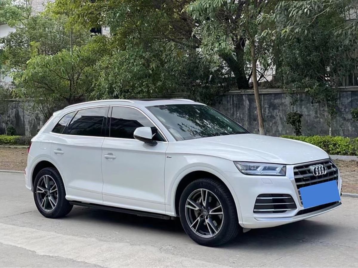 奧迪 奧迪Q5L  2020款 改款 40 TFSI 榮享時尚型圖片