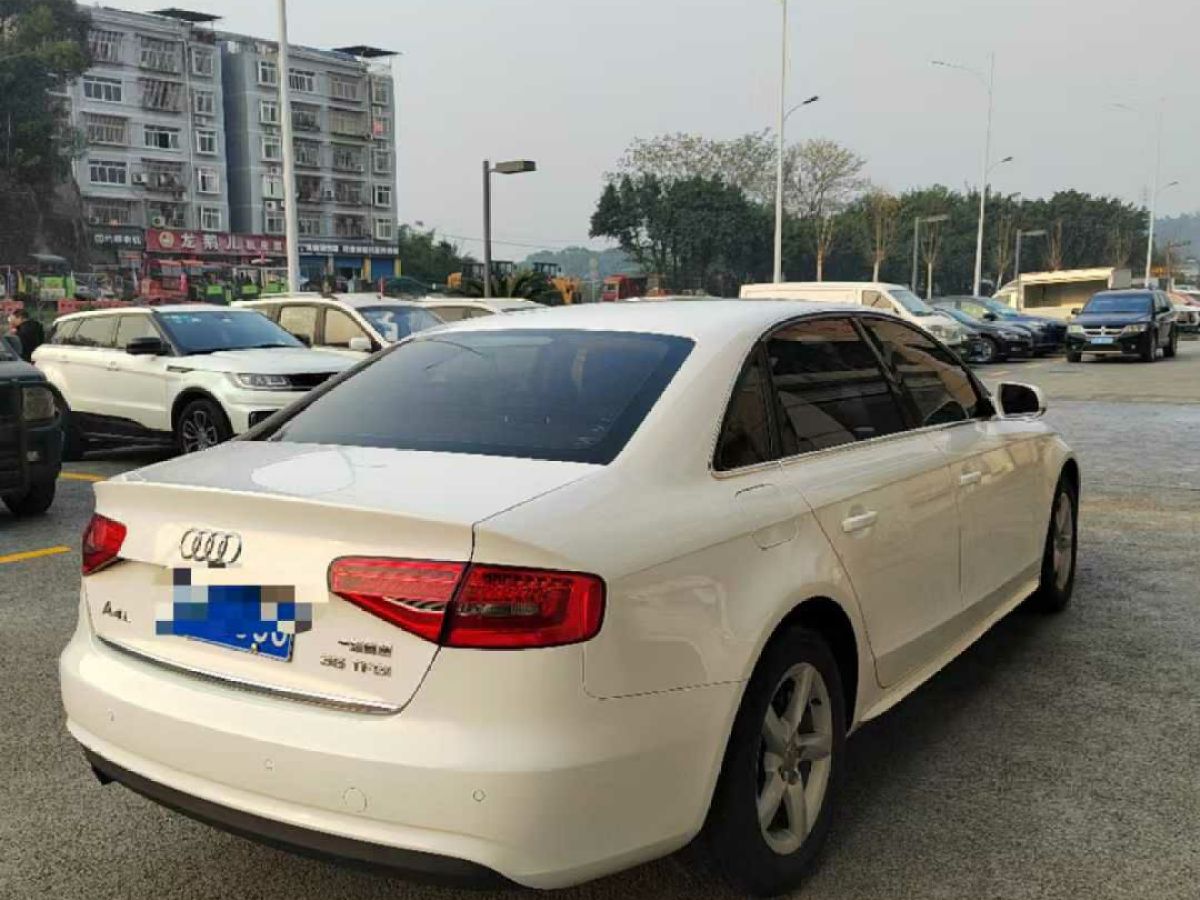 奧迪 奧迪A4L  2015款 A4L 1.8TFSI 30TFSI 舒適型圖片