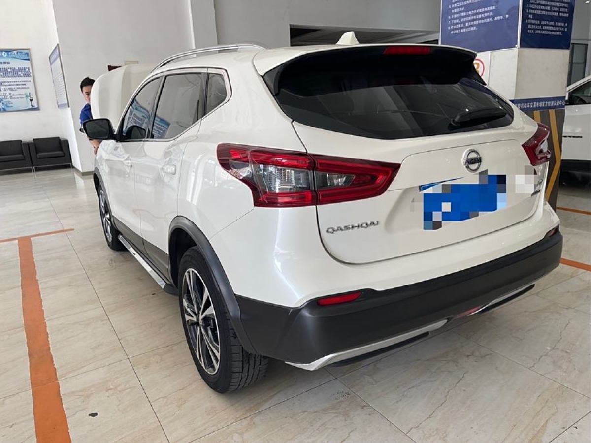 日產(chǎn) 逍客  2019款  2.0L CVT豪華版圖片