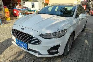 蒙迪歐 福特 EcoBoost 180 時(shí)尚型