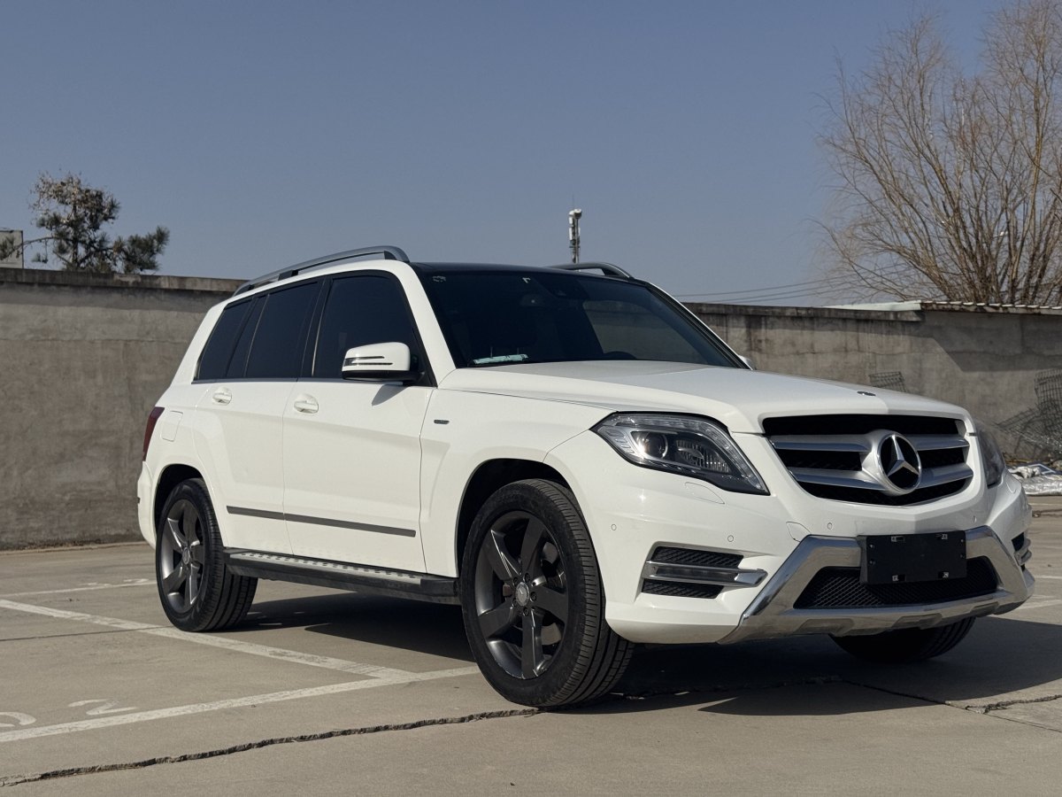 奔馳 奔馳GLK級(jí)  2015款 GLK 260 4MATIC 時(shí)尚型 極致版圖片