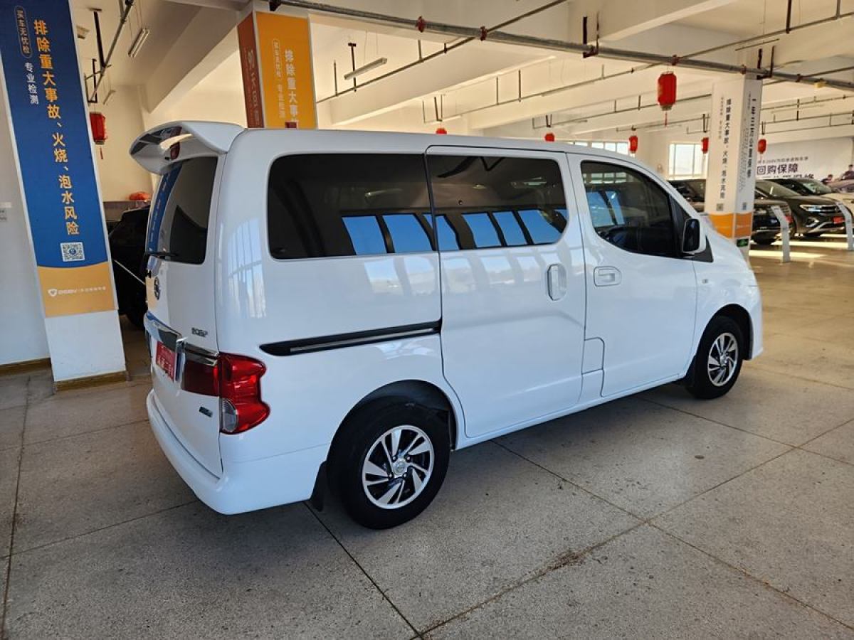 日產(chǎn) NV200  2018款 1.6L CVT豪華型圖片