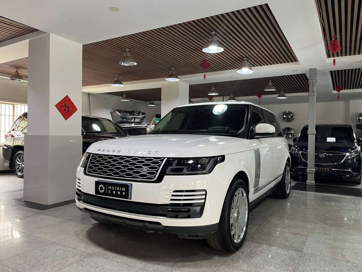 兰州二手路虎 揽胜 2020款8挡手自一体 5门5座SUV