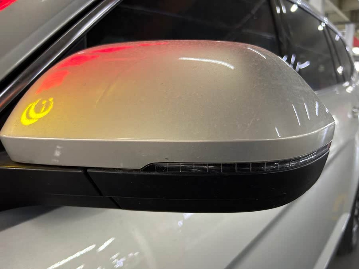 大眾 途昂  2023款 改款 380TSI 四驅(qū)尊崇旗艦版圖片
