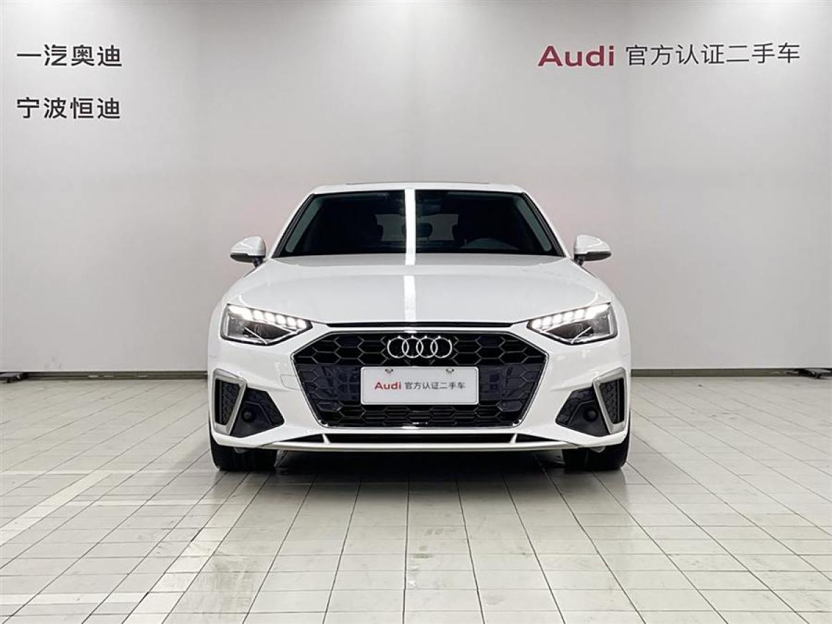 2022年5月奧迪 奧迪A4L  2022款 40 TFSI 時(shí)尚動(dòng)感型