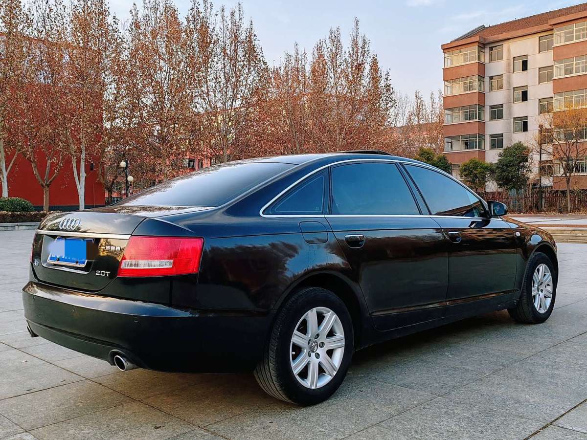 奧迪 奧迪A6L  2012款 TFSI 標(biāo)準(zhǔn)型圖片