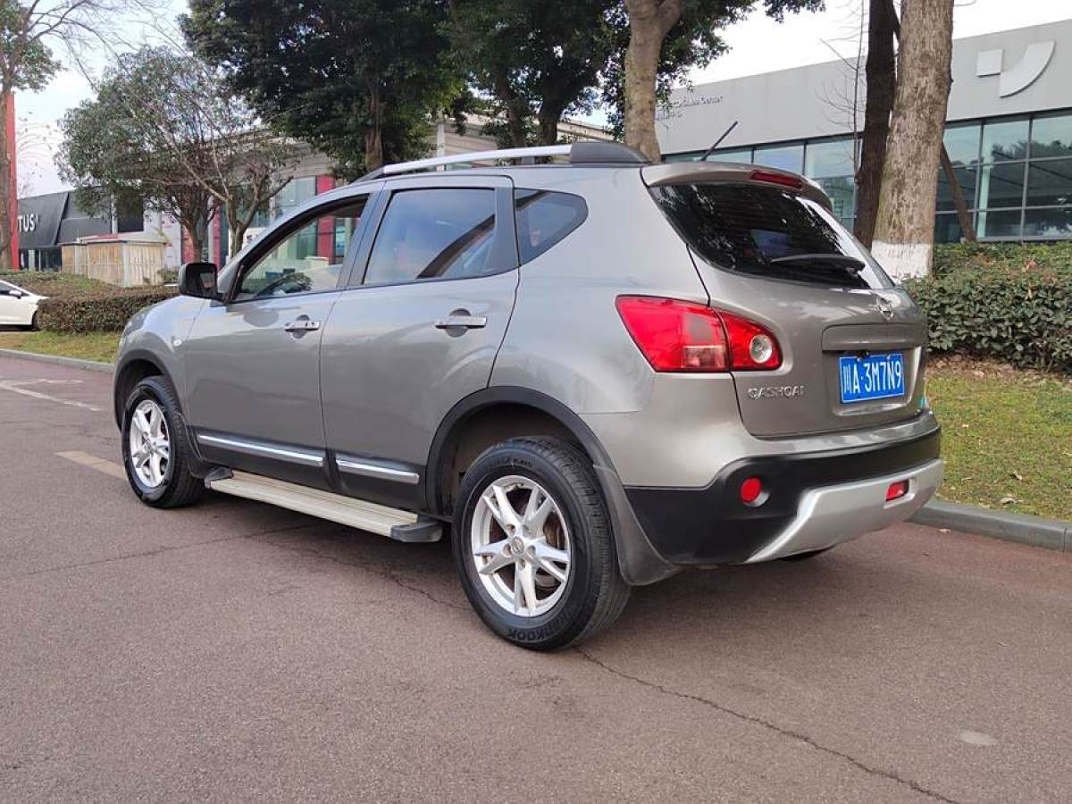 日產(chǎn) 逍客  2012款 2.0XL 火 CVT 2WD圖片