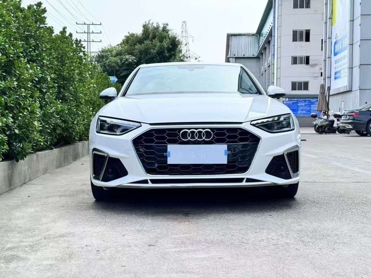 2020年6月奧迪 奧迪A4L  2020款 40 TFSI 豪華動感型