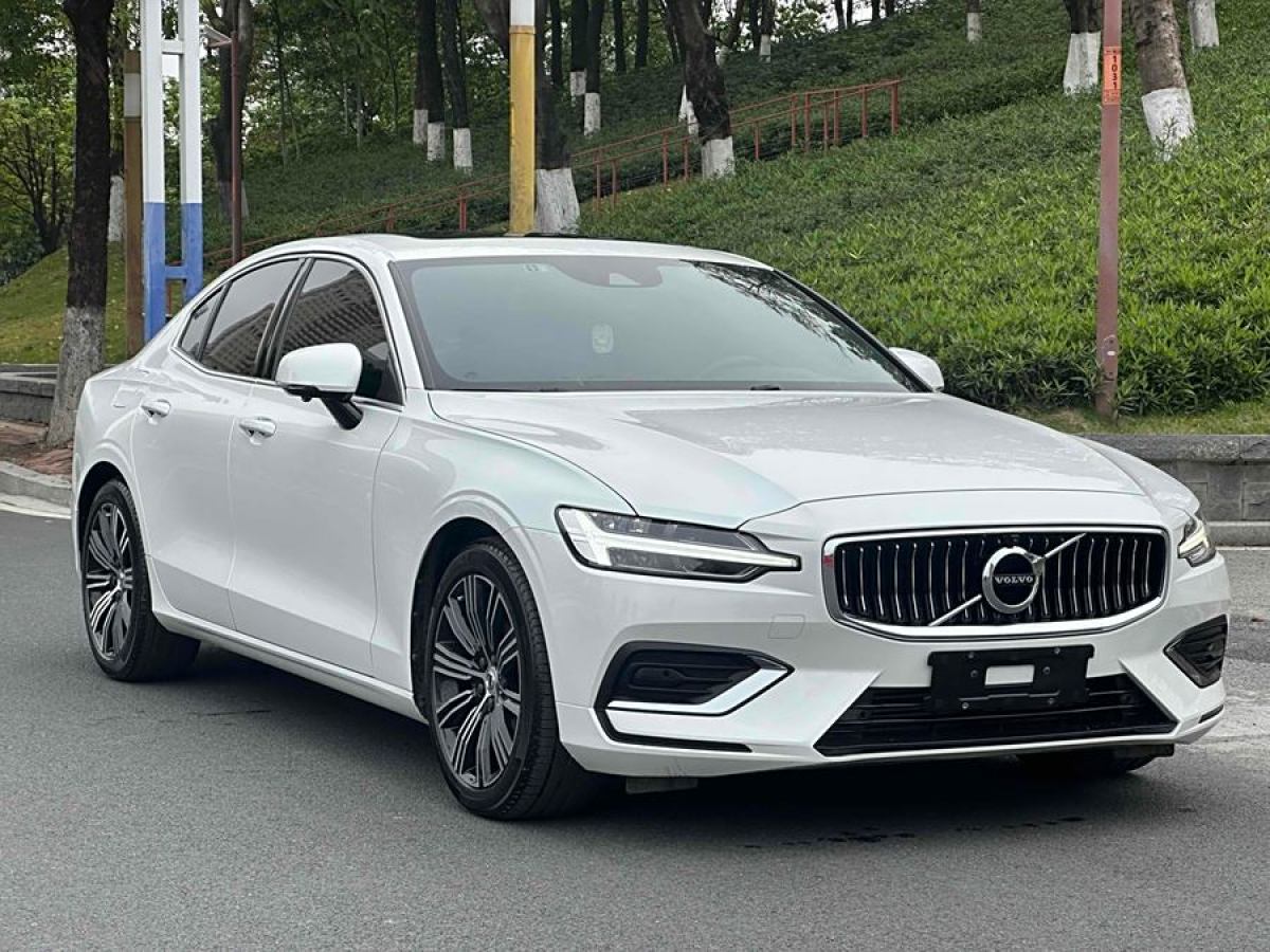 2021年3月沃爾沃 S60L  2020款 T4 智遠豪華版