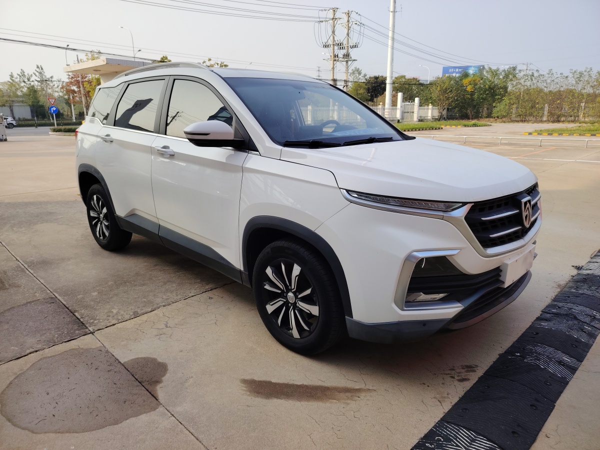 寶駿 530  2019款  1.5T CVT尊貴型 國VI圖片