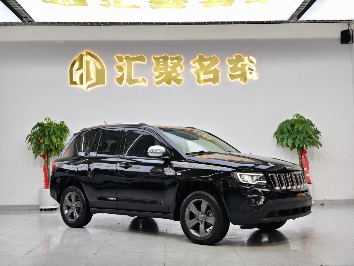 Jeep 指南者  2014款 改款 2.4L 四驅舒適版圖片