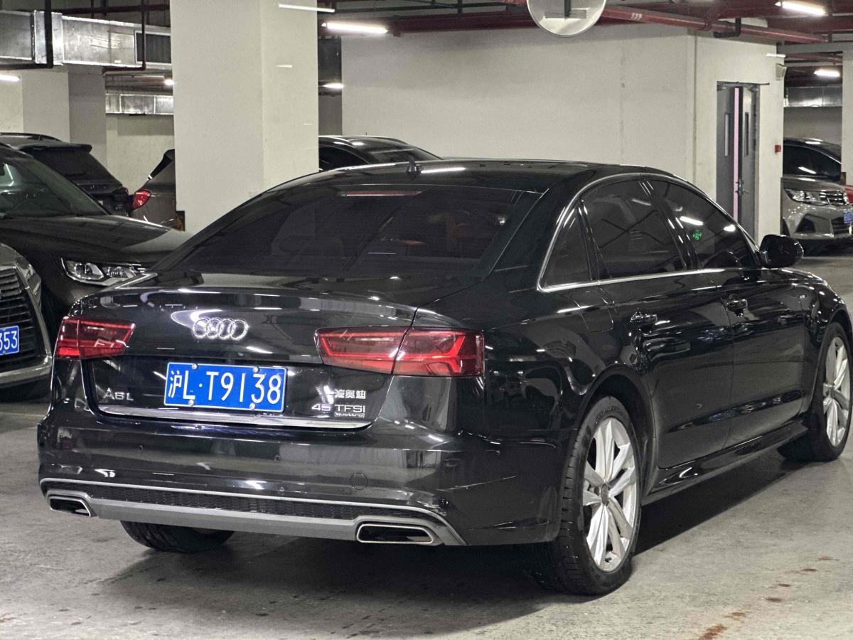 奧迪 奧迪A4L  2018款 30周年年型 45 TFSI quattro 運(yùn)動型圖片