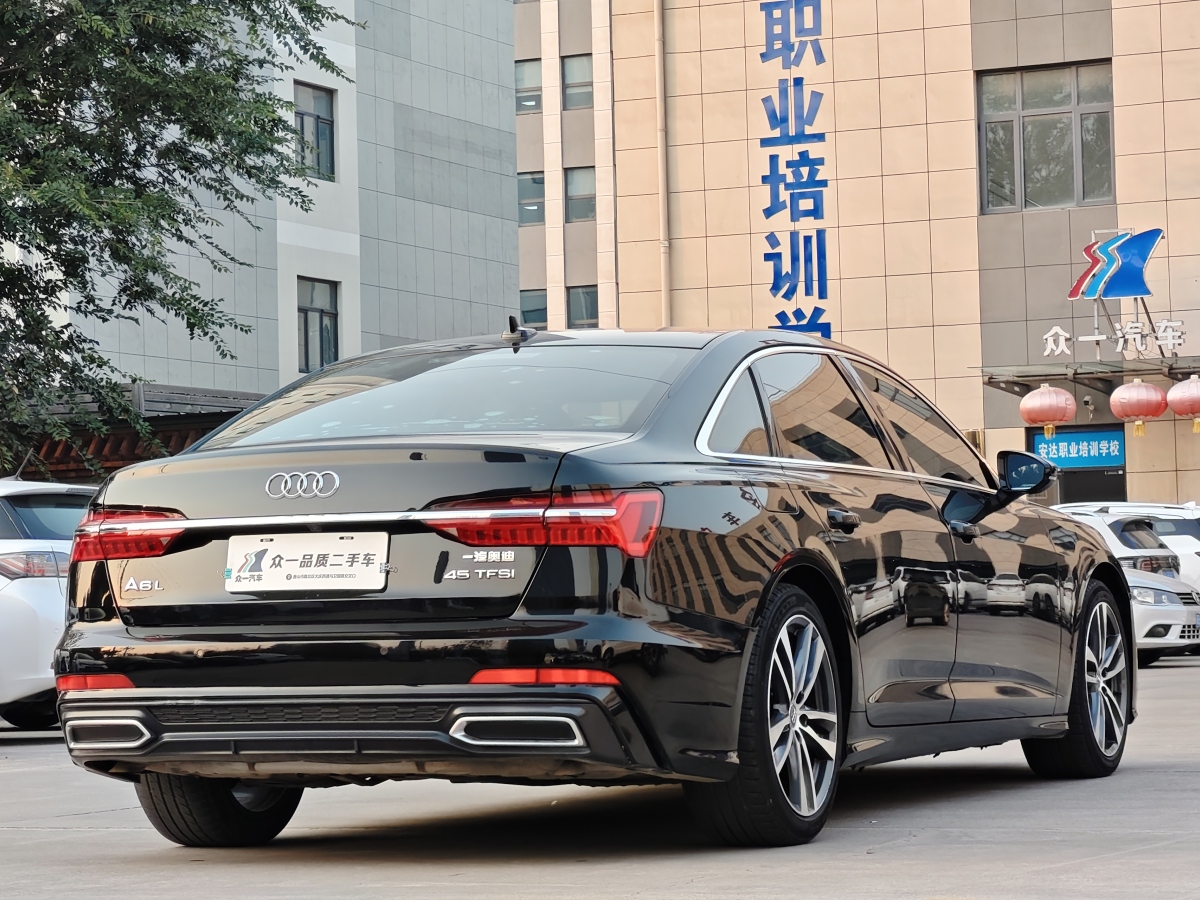 奧迪 奧迪A6L  2019款 45 TFSI 臻選動感型圖片