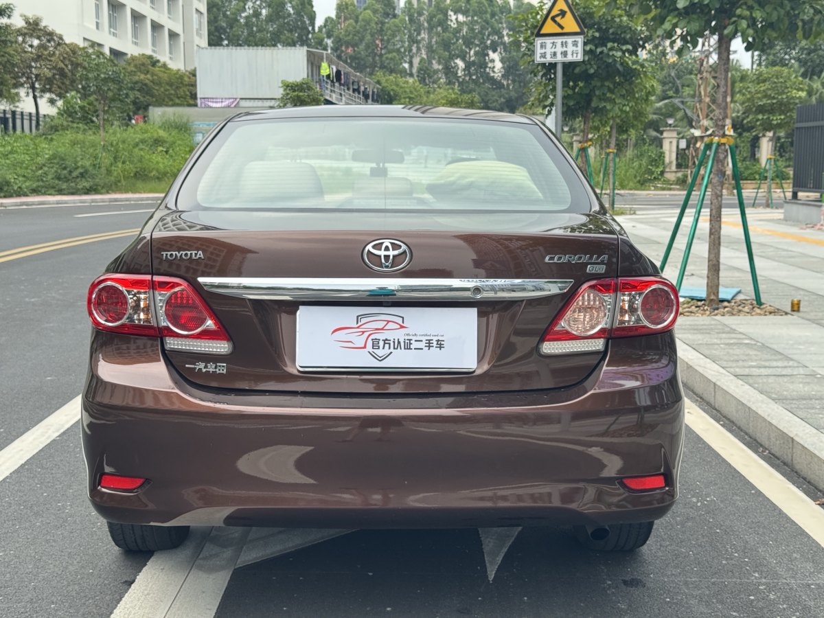 豐田 卡羅拉  2013款 特裝版 1.8L CVT至酷版GL-i圖片