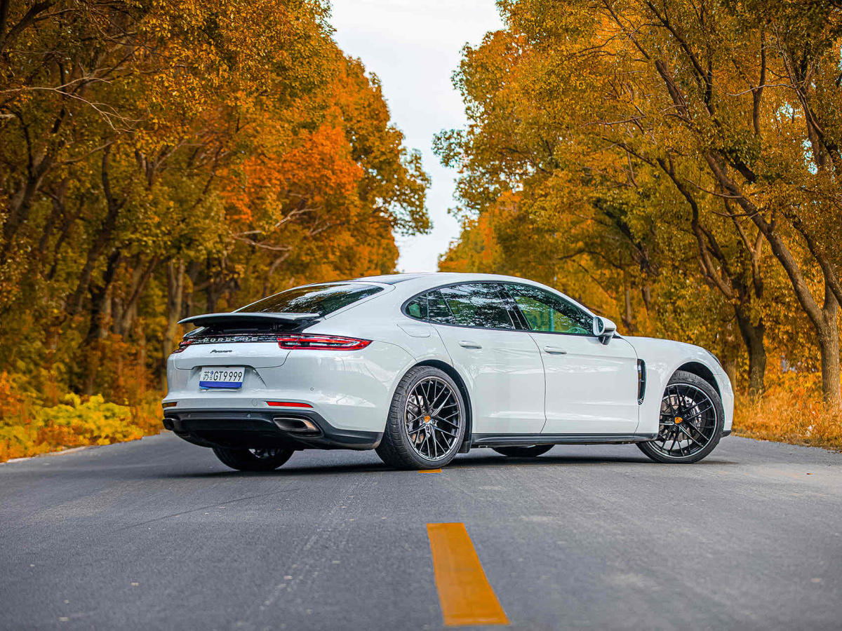 保時(shí)捷 Panamera  2014款 Panamera 3.0T圖片