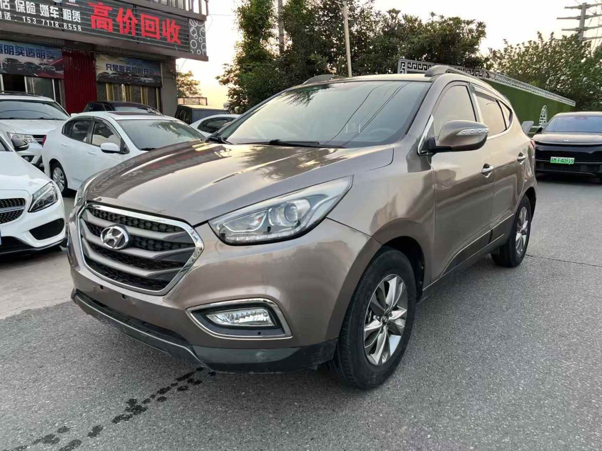 現(xiàn)代 ix35  2015款 2.0 GLS 四驅(qū)智能型圖片