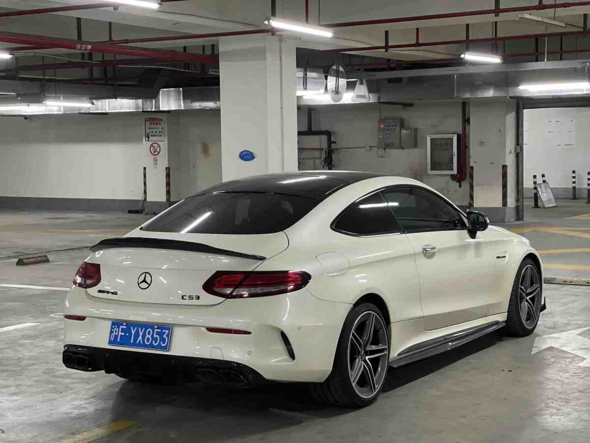 奔馳 奔馳GLC轎跑 AMG  2020款 AMG GLC 63 4MATIC+  轎跑SUV圖片