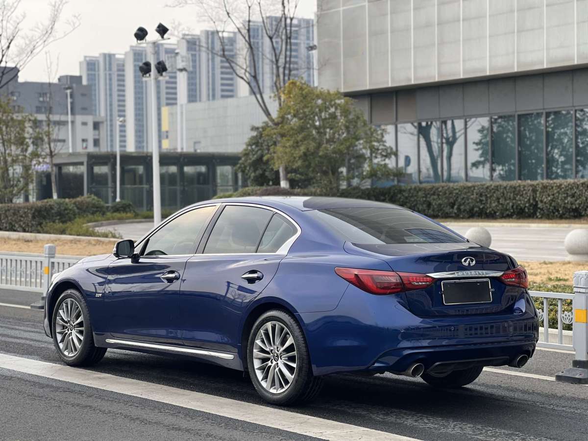 英菲尼迪 Q50L  2022款 2.0T 逸享版圖片