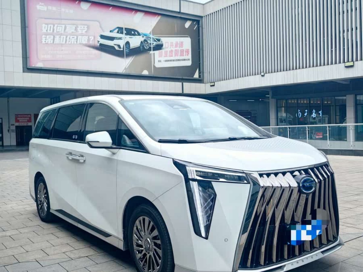 廣汽傳祺 M8  2024款 宗師系列 雙擎 至尊版圖片