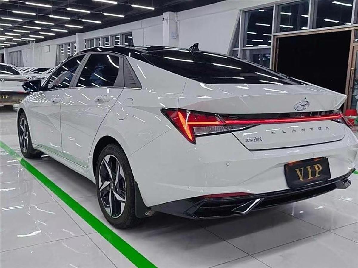 2022年10月現(xiàn)代 伊蘭特  2022款 1.5L CVT GLS領(lǐng)先版