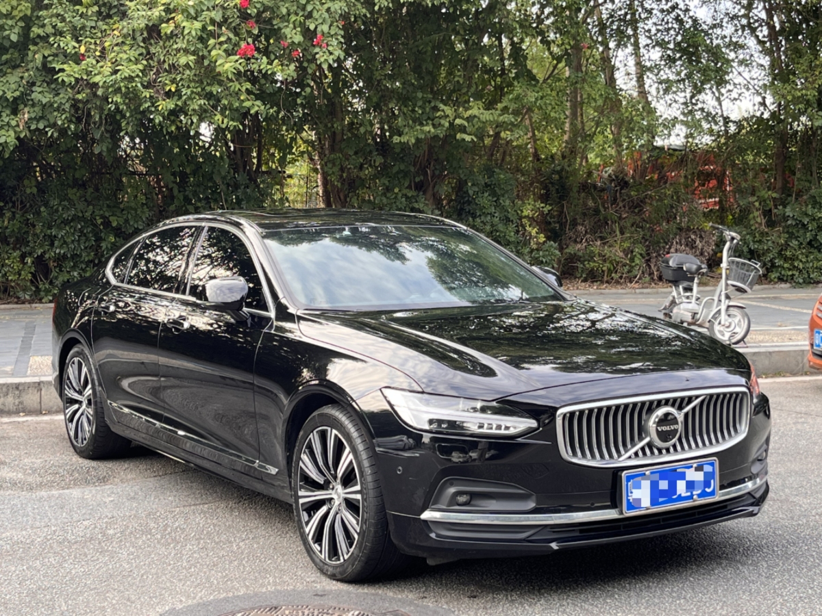 沃爾沃 S90  2025款 B5 智雅豪華版圖片