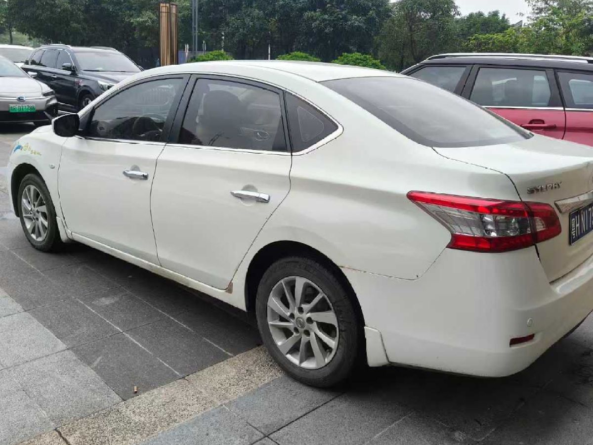 日產(chǎn) 軒逸 圖片