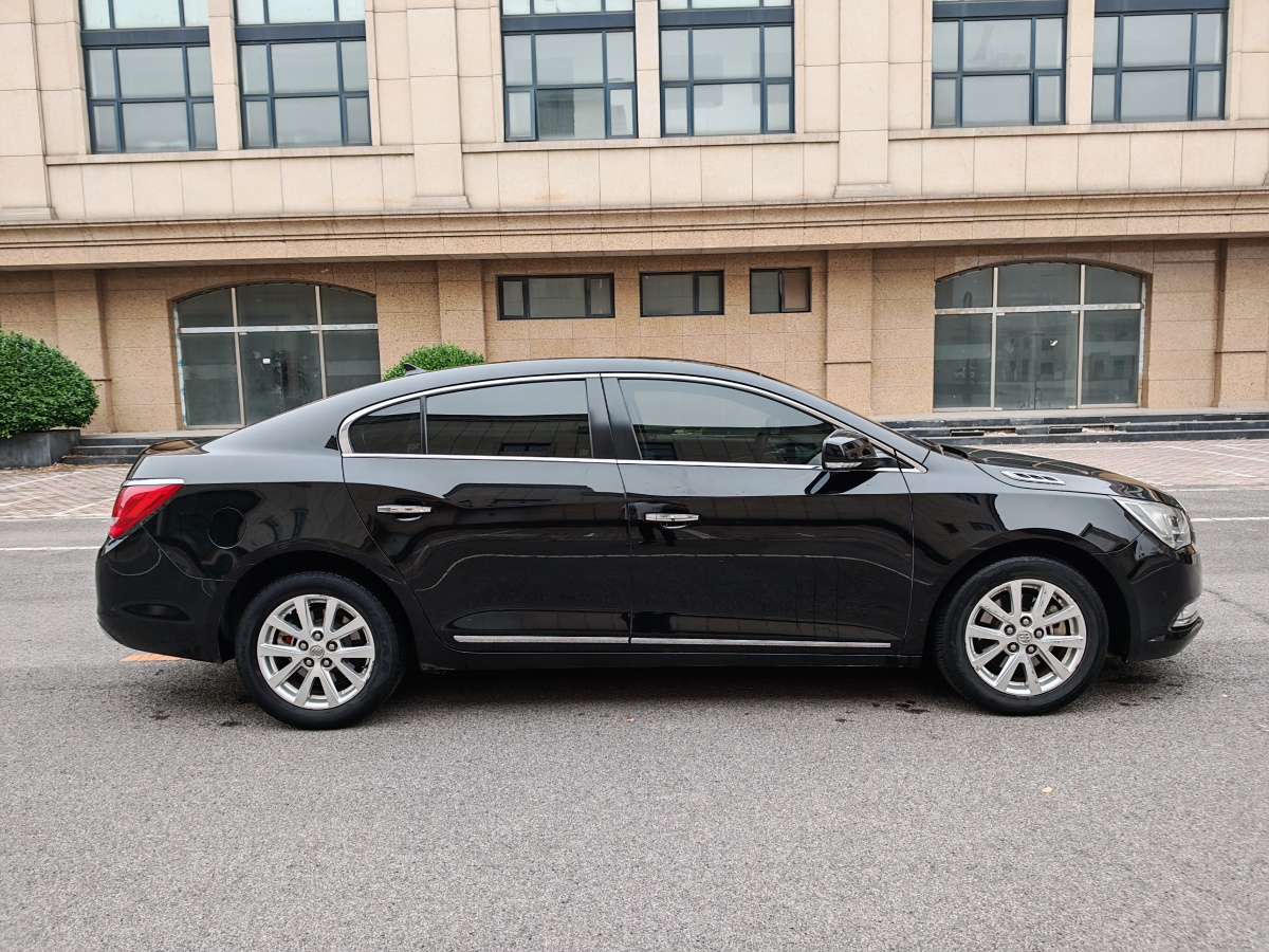 2015年10月別克 君越  2013款 2.4L SIDI領(lǐng)先舒適型