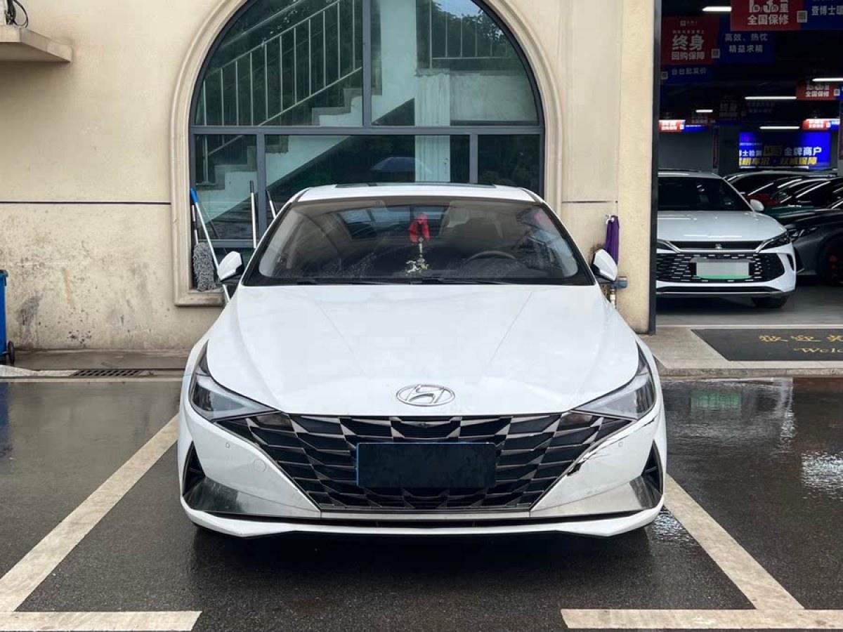 現(xiàn)代 伊蘭特  2023款 1.5L CVT GLX精英版圖片