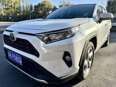 2021年8月 豐田 RAV4榮放 2.0L CVT兩驅(qū)風(fēng)尚PLUS版圖片