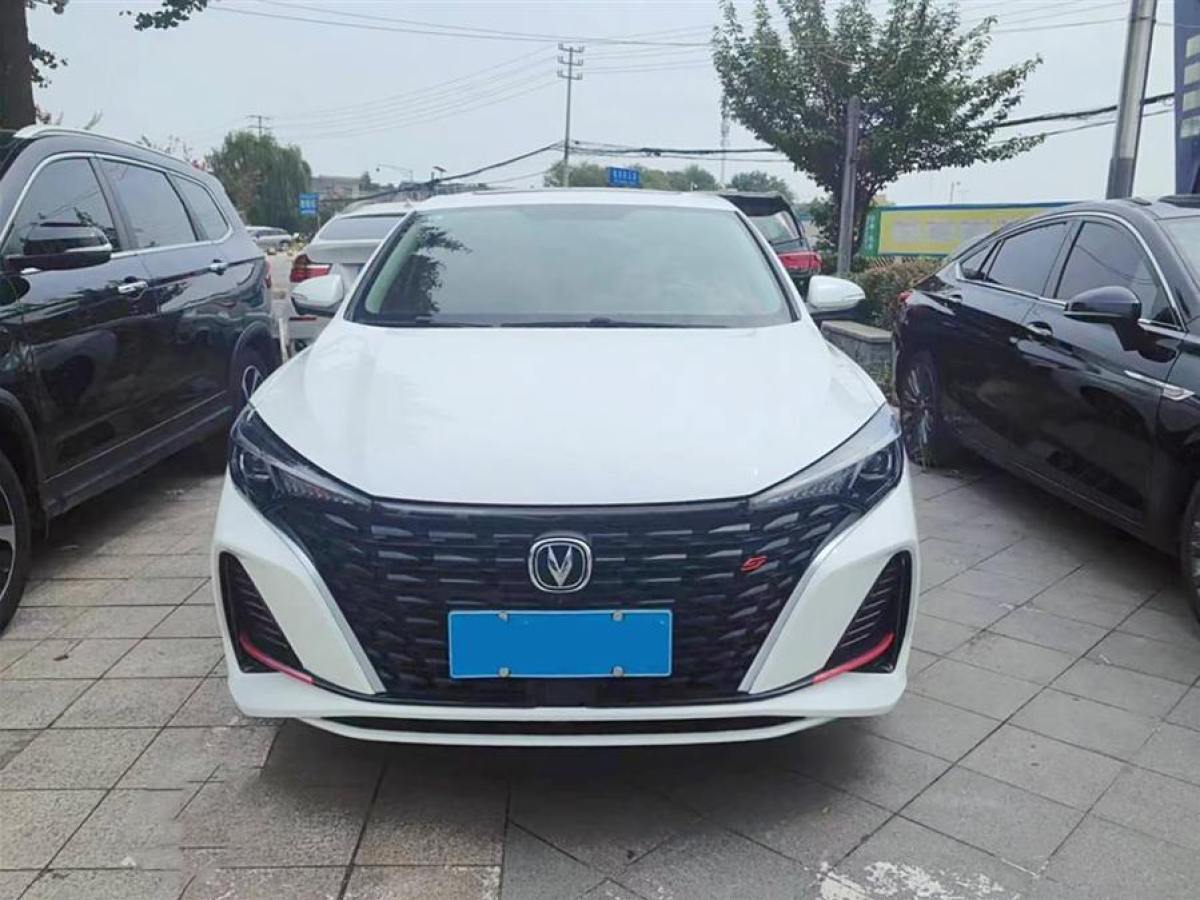 長(zhǎng)安 逸動(dòng)  2022款 PLUS 藍(lán)鯨NE 1.4T GDI DCT尊貴版圖片