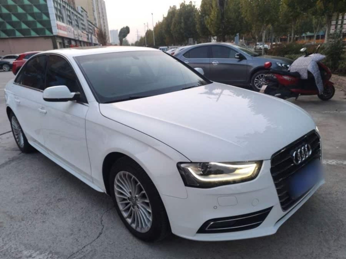 奧迪 奧迪A4L  2013款 35 TFSI 自動技術(shù)型圖片