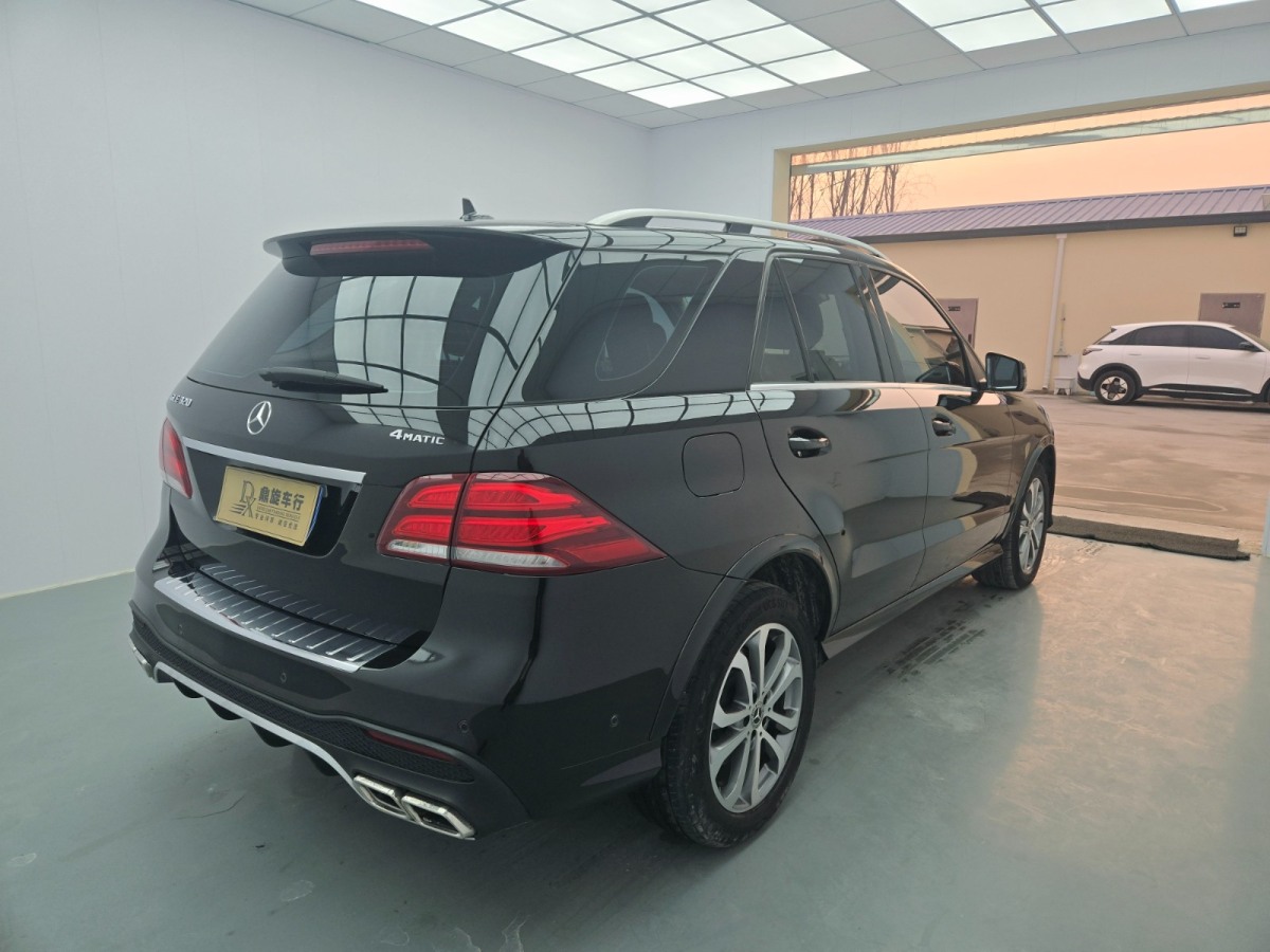 奔馳 奔馳GLE  2018款 GLE 320 4MATIC 動(dòng)感型臻藏版圖片