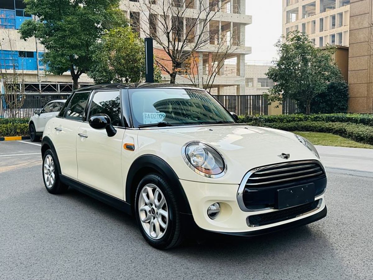 MINI MINI  2016款 1.5T COOPER 五門版圖片