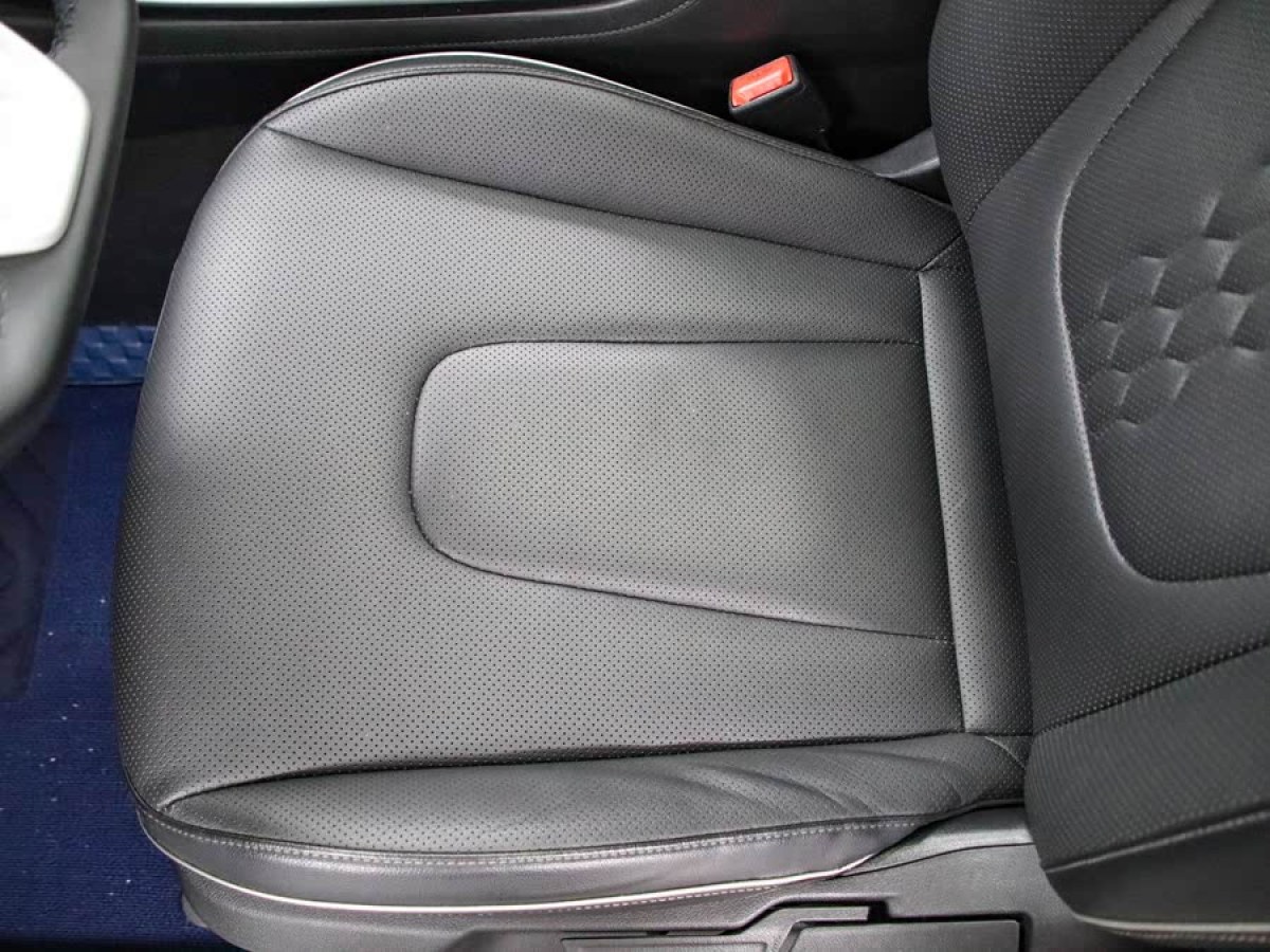 現(xiàn)代 ix25  2020款 1.5L CVT智能型圖片