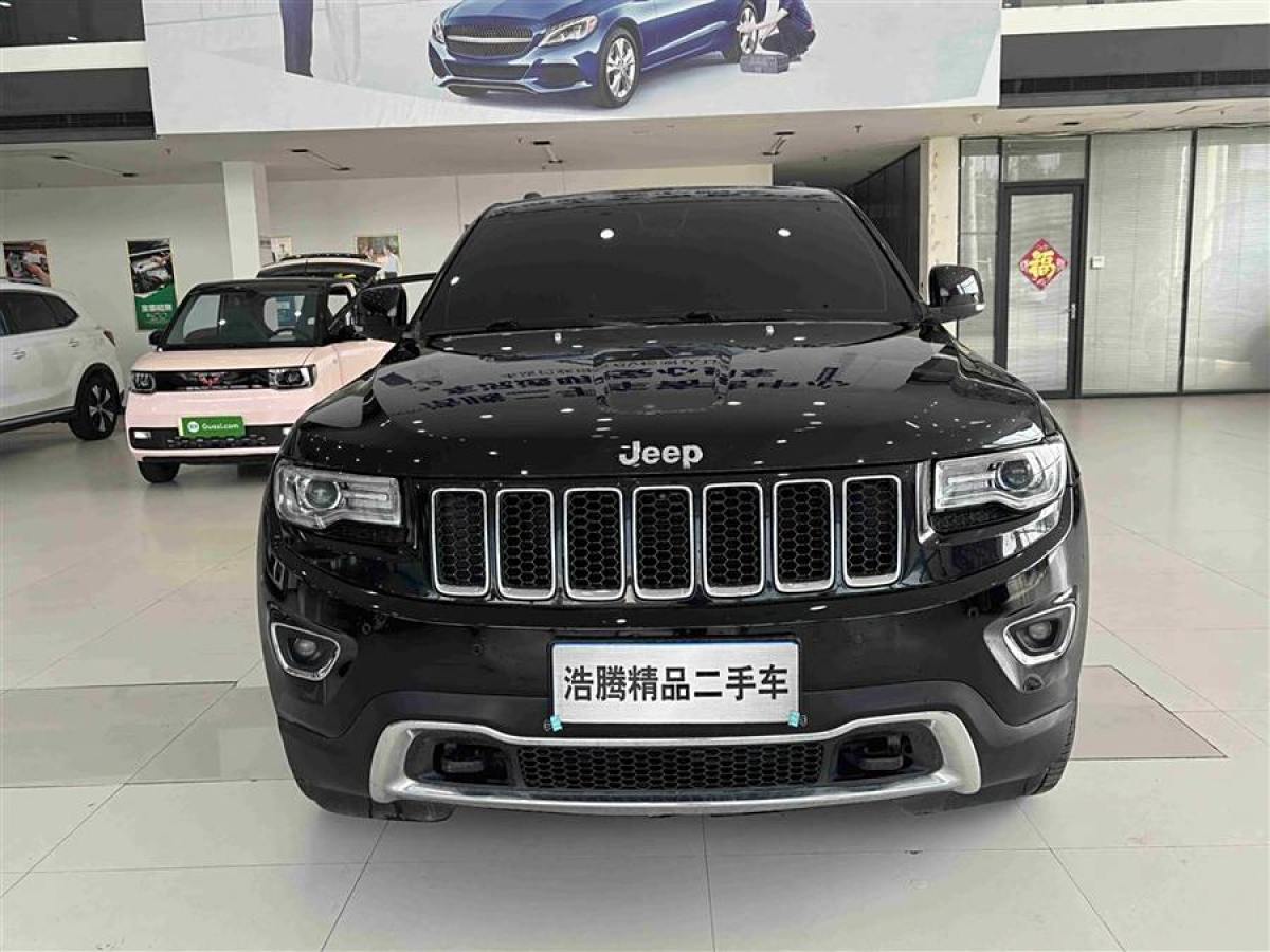 Jeep 大切諾基  2014款 3.0L 舒享導(dǎo)航版圖片