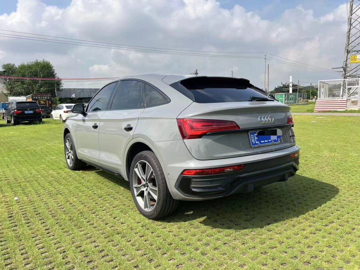 奧迪 奧迪Q5L Sportback  2022款 改款 45 TFSI 臻選型圖片