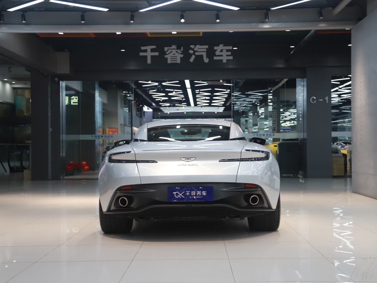 阿斯頓·馬丁 阿斯頓?馬丁DB11  2019款 4.0T V8 Coupe圖片