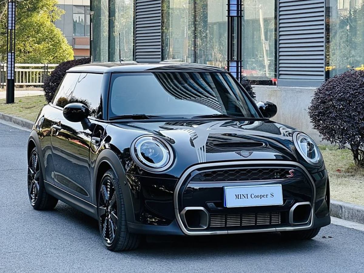 MINI MINI  2023款 2.0T COOPER S 國王十字特別版圖片