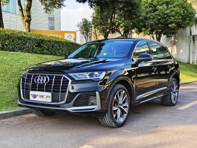 2023年4月 奧迪 奧迪Q7(進(jìn)口) 55 TFSI quattro S line運(yùn)動型圖片