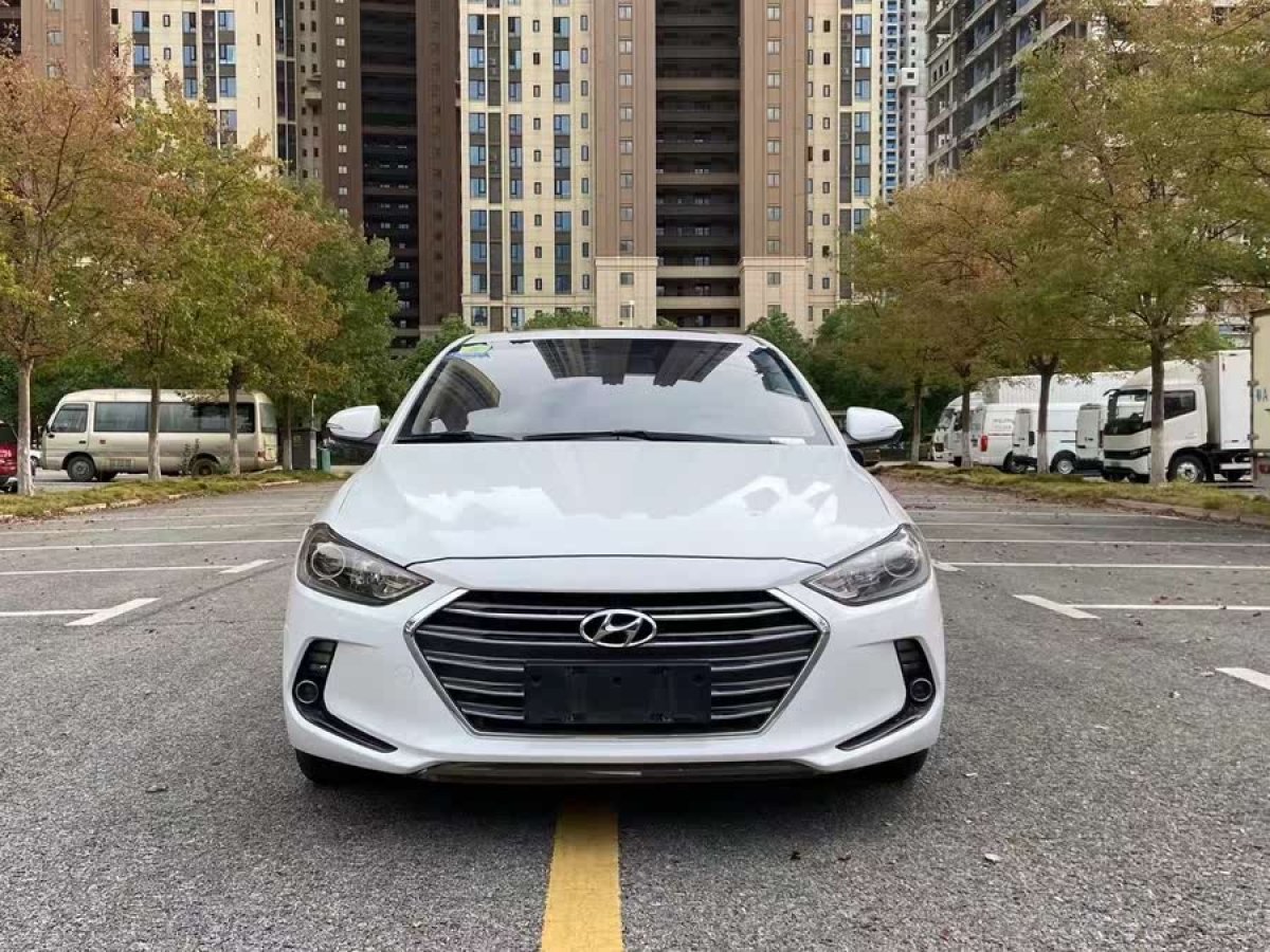 現(xiàn)代 領(lǐng)動  2016款 1.6L 自動智炫?精英型圖片