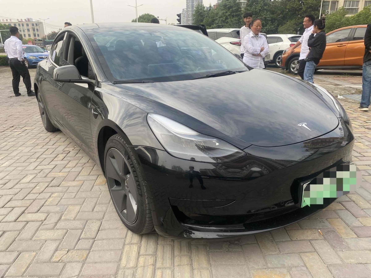 2021年7月特斯拉 Model 3  2019款 標(biāo)準(zhǔn)續(xù)航后驅(qū)升級版