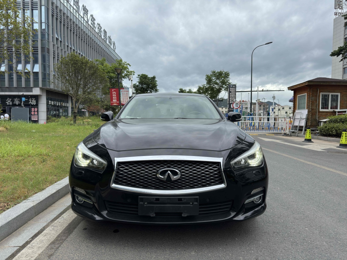 英菲尼迪 Q50L  2016款 2.0T 悅享版圖片