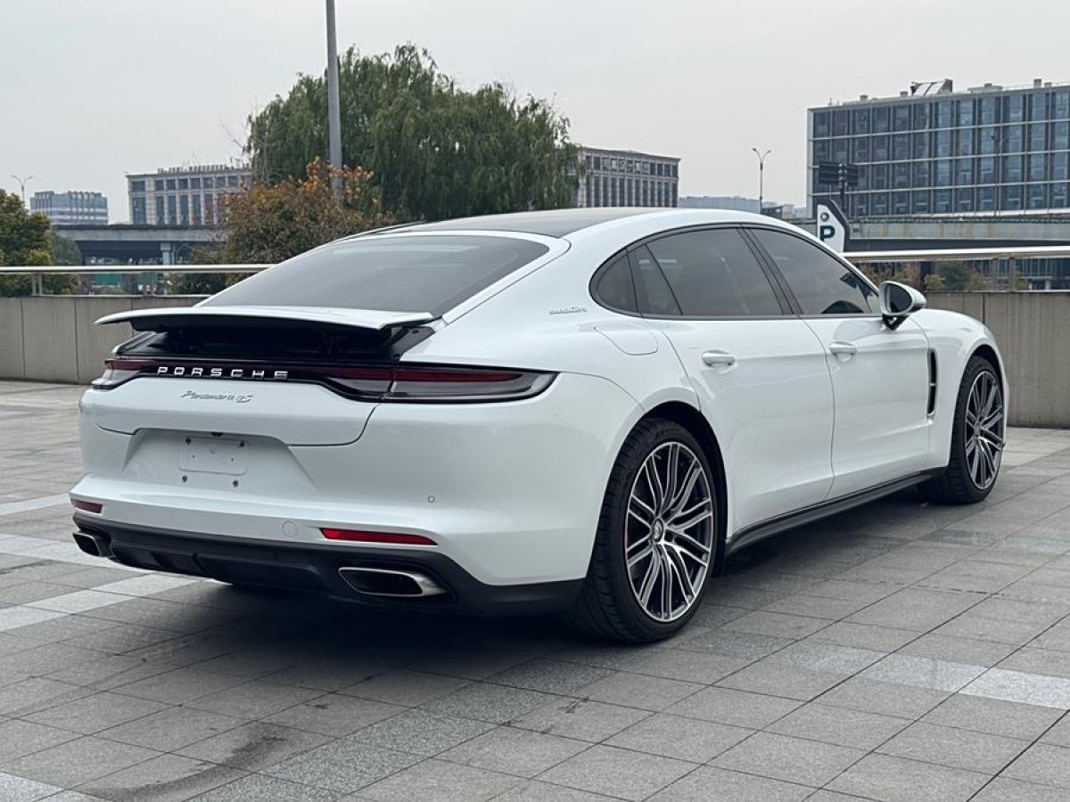 保時(shí)捷 Panamera  2023款 Panamera 行政加長版 2.9T圖片