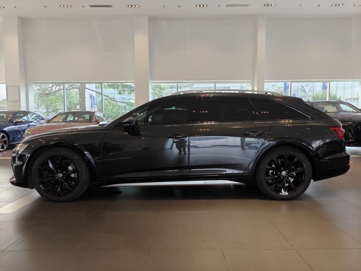 奧迪 奧迪A6  2020款 Allroad 探索家 55 TFSI 尊享越野型圖片