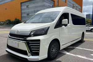 HIACE 丰田 2.7L自动豪华版10座