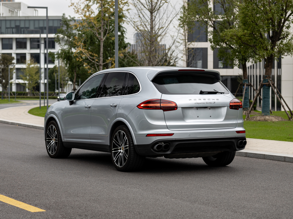 2016年11月保時(shí)捷 Cayenne  2016款 Cayenne Turbo S 4.8T