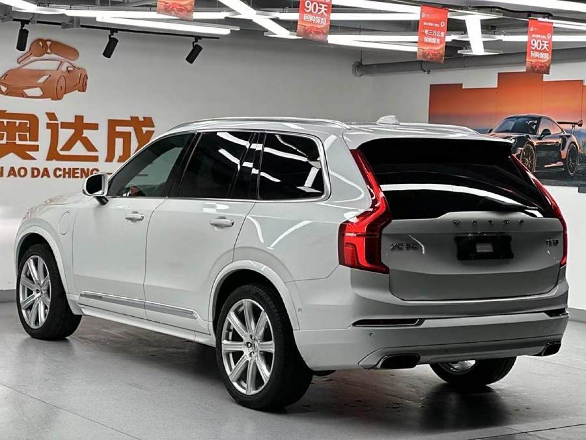 沃爾沃 XC90新能源  2016款 E驅(qū)混動 T8 智尊版 7座圖片