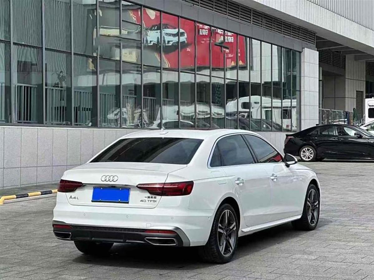 奧迪 奧迪A4L  2020款 40 TFSI 豪華動感型圖片